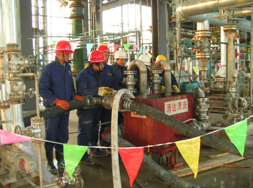 圖4 海化不停車清洗現(xiàn)場